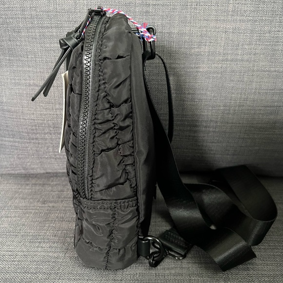 NWT URBAN EXPRESSIONS CONVERTIBLE BACKPACK SLING SHOULDER BAG - Picture 4 of 9